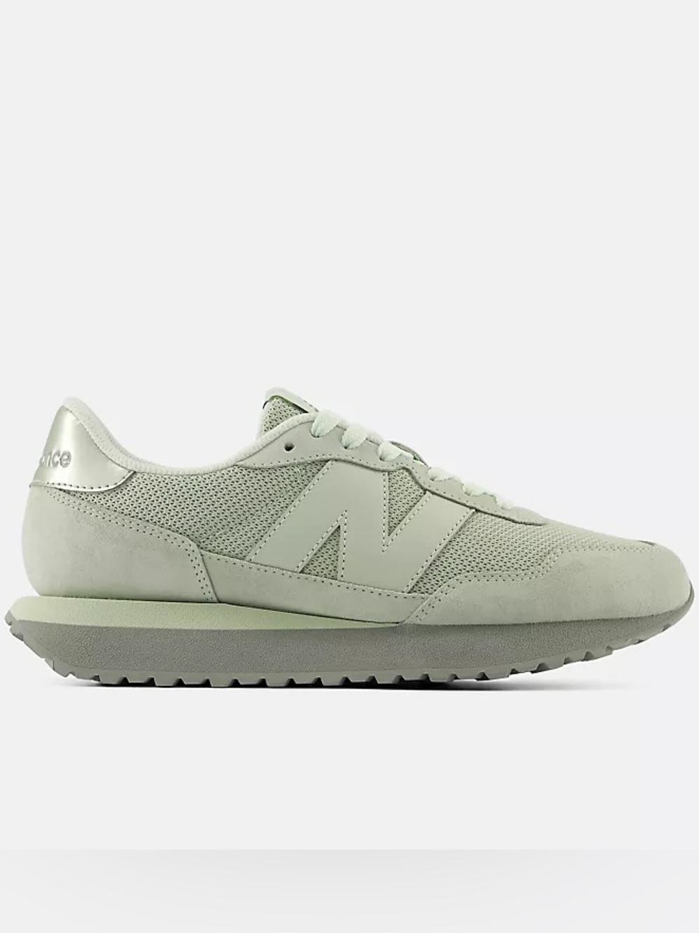 New Balance Women's Green 327 Suede Mesh Sneaker Silver Moss with Bayberry 8 39